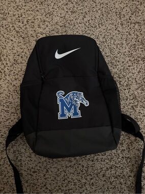 nike backpack pro adapt Academy Team The mesh and grommets add enhanced ventilation Nike Hoops Elite Pro Basketball